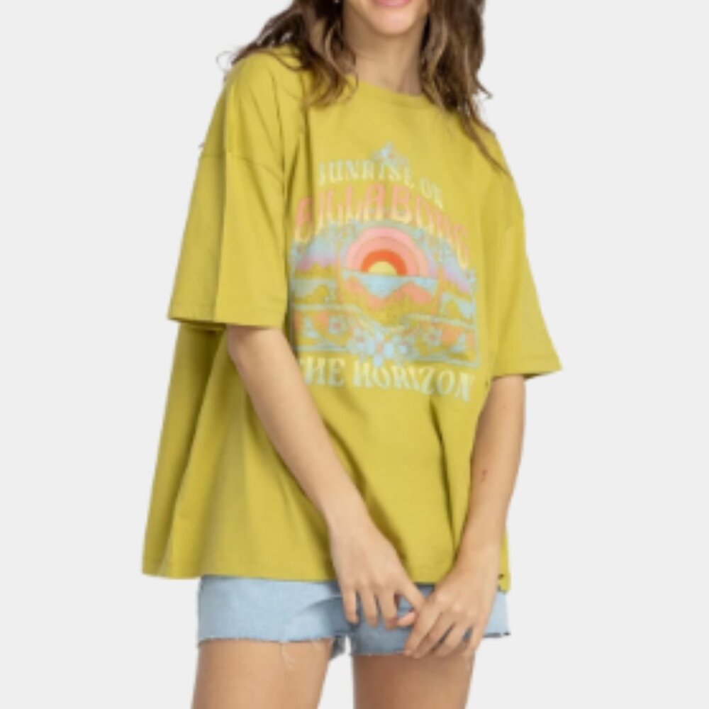 NWT - Billabong  Sunrise On The Horizon T‑Shirt in Green Envy